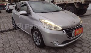 foto de Autos marca Kia seminuevo modelo Carens año 2017 en Quito