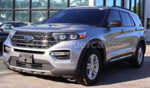 foto de Autos marca Ford seminuevo modelo Explorer XLT año 2023