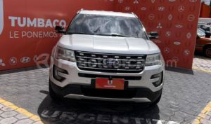 foto de Autos marca Ford seminuevo modelo Explorer XLT año 2016