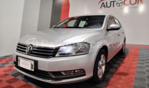 foto de Autos marca Volkswagen seminuevo modelo PASSAT ADVANCE año 2014 en Quito
