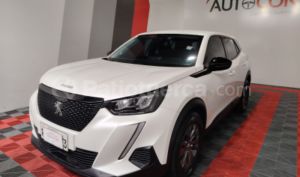 foto de Autos marca Peugeot seminuevo modelo 2008 fin h año 2023