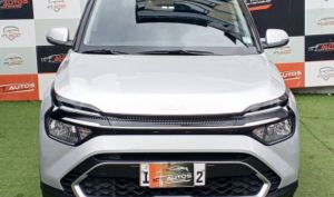 foto de Kia Carens Lx7 2025
