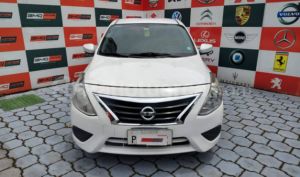 foto de Autos marca Nissan seminuevo modelo Versa año 2017 en Quito