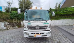 foto de Pesados marca Hino seminuevo modelo GD año 2012 en Quito