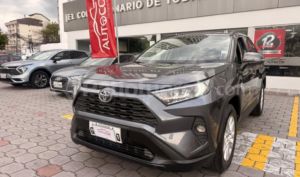 foto de Autos marca Toyota seminuevo modelo NEW RAV4 AC 2.0 5P año 2023 en Quito