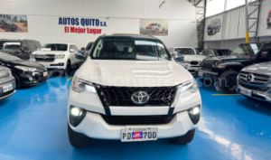 foto de Autos marca Toyota seminuevo modelo Fortuner año 2019