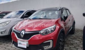 foto de Autos marca Renault seminuevo modelo Captur Intens año 2020 en Quito