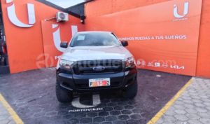 foto de Autos marca Ford seminuevo modelo RANGER CREW CAB XL año 2023 en Portoviejo