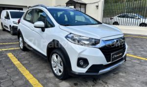 foto de Autos marca Honda seminuevo modelo WR-V año 2023 en Quito