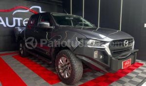 foto de Autos marca Mazda seminuevo modelo BT-50 año 2023 en Guayaquil