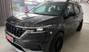 foto de Autos marca Kia seminuevo modelo Grand Carnival año 2022 en Quito
