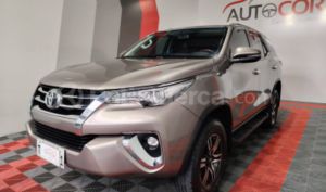 foto de Autos marca Toyota seminuevo modelo Fortuner 4.0 año 2021