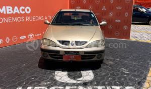 foto de Autos marca Renault seminuevo modelo Megane año 2002