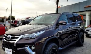 foto de Toyota New Fortuner 2017