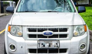 foto de Autos marca Ford seminuevo modelo Escape Hibrido año 2010 en Quito