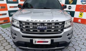 foto de Autos marca Ford seminuevo modelo Explorer XLT año 2017 en Quito