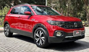 foto de Autos marca Volkswagen seminuevo modelo T-CROSS CONFORTLINE año 2023