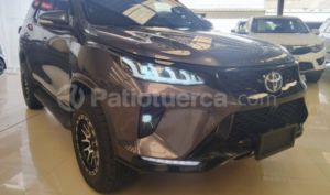 foto de Autos marca Toyota seminuevo modelo New Fortuner año 2018