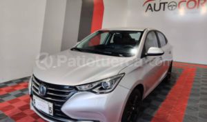 foto de Autos marca Changan seminuevo modelo ASLVIN año 2023 en Sangolqui