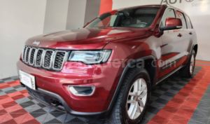 foto de Autos marca Jeep seminuevo modelo Grand Cherokee Laredo año 2018 en Quito