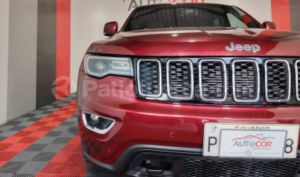 foto de Autos marca Jeep seminuevo modelo Cherokee Laredo año 2018 en Quito