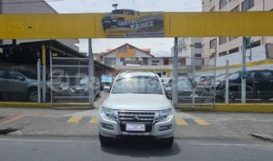 foto de Mitsubishi Pajero 2017