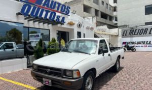 foto de Autos marca Toyota seminuevo modelo Hilux CD 4x2 año 1996