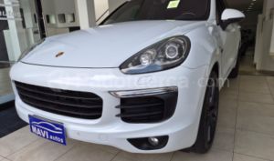 foto de Autos marca Porsche seminuevo modelo Cayenne S año 2015
