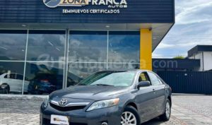 foto de Autos marca Toyota seminuevo modelo Camry Hibrido año 2011