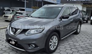 foto de Autos marca Nissan seminuevo modelo XTRAIL EXCLUSIVE año 2017 en Quito