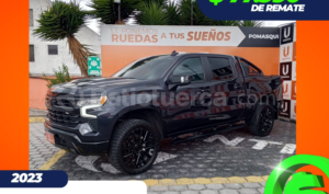 foto de Autos marca Chevrolet seminuevo modelo Silverado Trailboss Z71 AC año 2023 en Quito