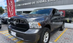 foto de Autos marca Ram seminuevo modelo 1500 SLT Quad Cab año 2019