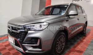 foto de Autos marca Sinotruk seminuevo modelo U70B año 2023 en Quito