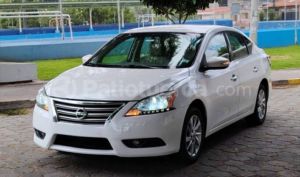 foto de Autos marca Nissan seminuevo modelo Sentra Advance año 2015 en Quito