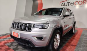 foto de Autos marca Jeep seminuevo modelo Grand Cherokee Laredo año 2017