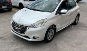 foto de Autos marca Peugeot seminuevo modelo 208 año 2015