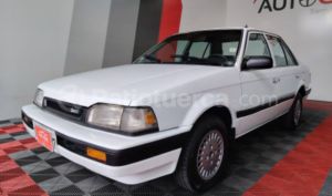 foto de Mazda 323 NX 1994