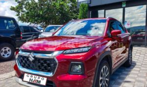 foto de Suzuki Grand Vitara ISG GLX. 2024