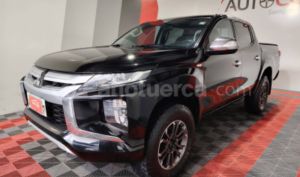 foto de Autos marca Mitsubishi seminuevo modelo L200 GLX año 2023