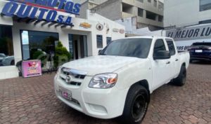 foto de Autos marca Mazda seminuevo modelo BT-50 CD 4x2 año 2010 en Quito