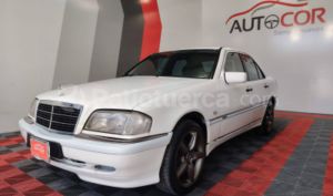 foto de Autos marca Mercedes Benz seminuevo modelo C200 año 1998