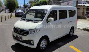 foto de Autos marca KYC seminuevo modelo V3 VAN año 2024 en Quito