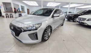 foto de Autos marca Hyundai seminuevo modelo Ioniq Hybrid año 2018 en Quito
