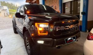 foto de Ford F150 Raptor AC 2018