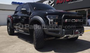 foto de Autos marca Ford seminuevo modelo F150 Raptor AC año 2018 en Quito