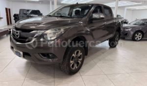 foto de Autos marca Mazda seminuevo modelo New BT-50 año 2017 en Quito
