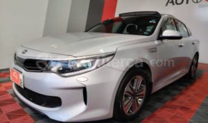 foto de Autos marca Kia seminuevo modelo Optima Hybrid año 2017 en Quito
