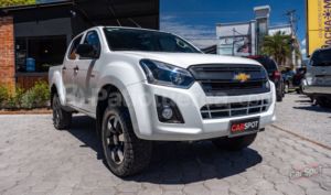foto de Autos marca Chevrolet seminuevo modelo D-MAX año 2024 en Cumbayá