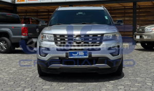 foto de Autos marca Ford seminuevo modelo Explorer XLT año 2017 en Cuenca