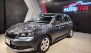 foto de Autos marca Skoda seminuevo modelo Fabia año 2015